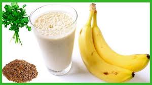 Smoothie de banana para acabar com a retenção de líquidos e o emagrecimento